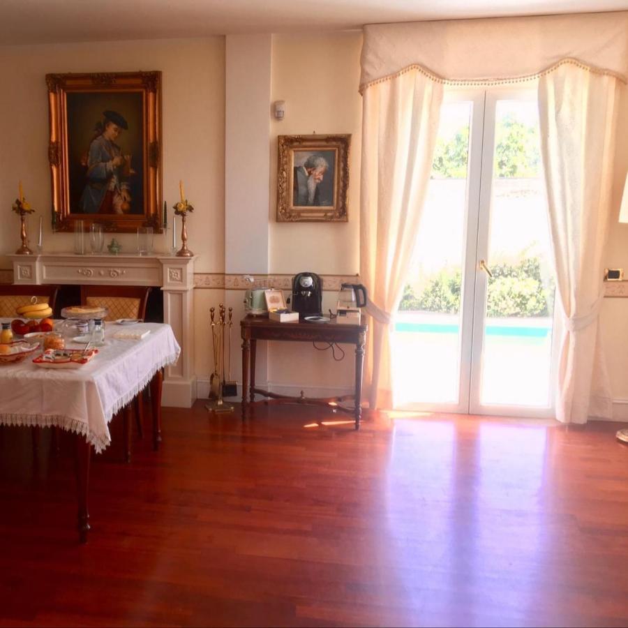 Villa Luce B&B Olbia Exterior photo